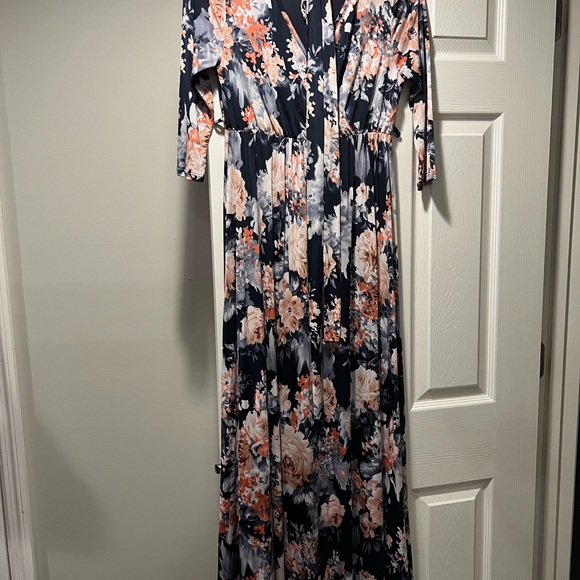 Pink Blush maternity dress medium petite - Picture 3 of 4